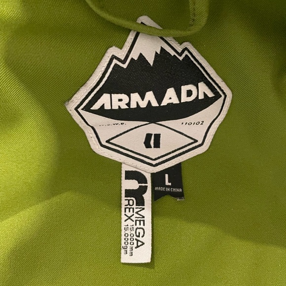 Armada snowboard/ ski jacket - Picture 3 of 4